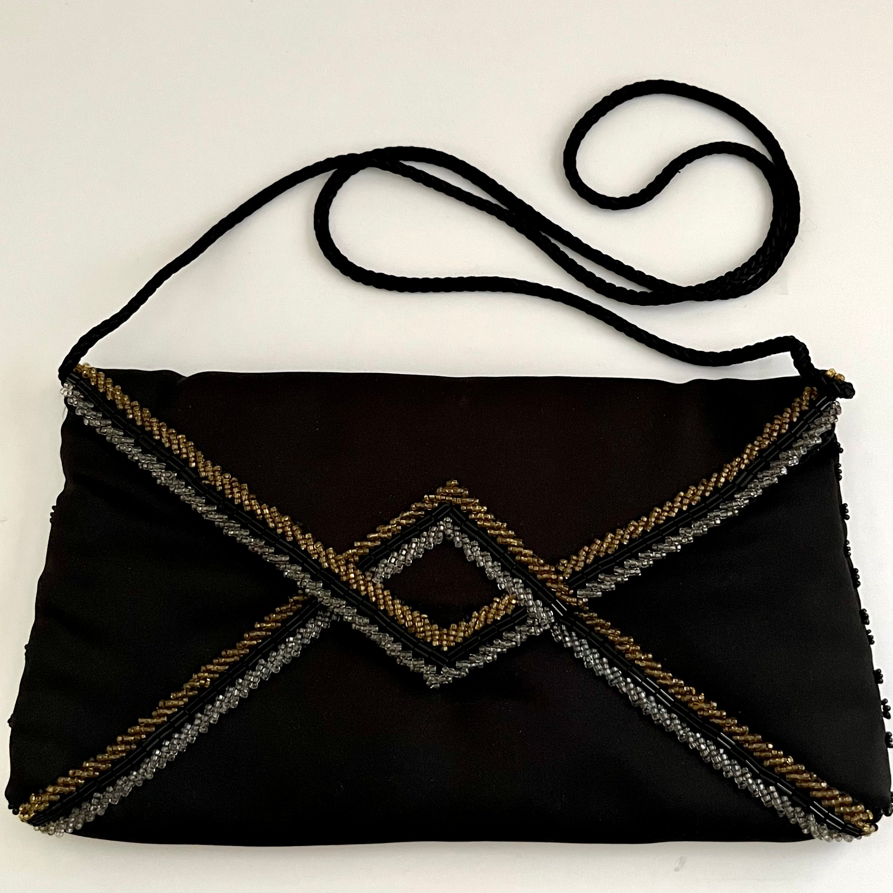 La Regale Metallic Shimmer Clutch Bag w/Chain Shoulder Strap Purse