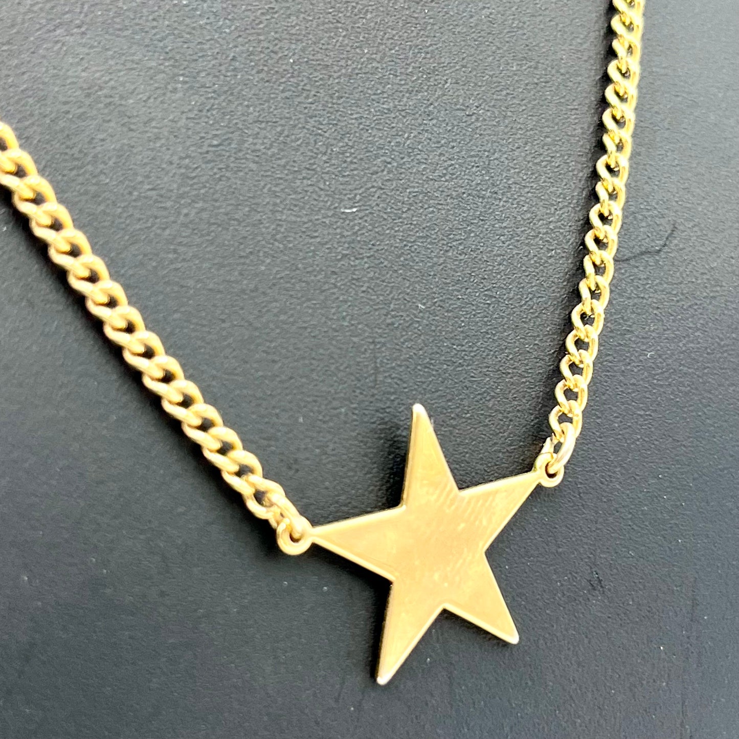 1975 Avon Sunny Star Choker Necklace