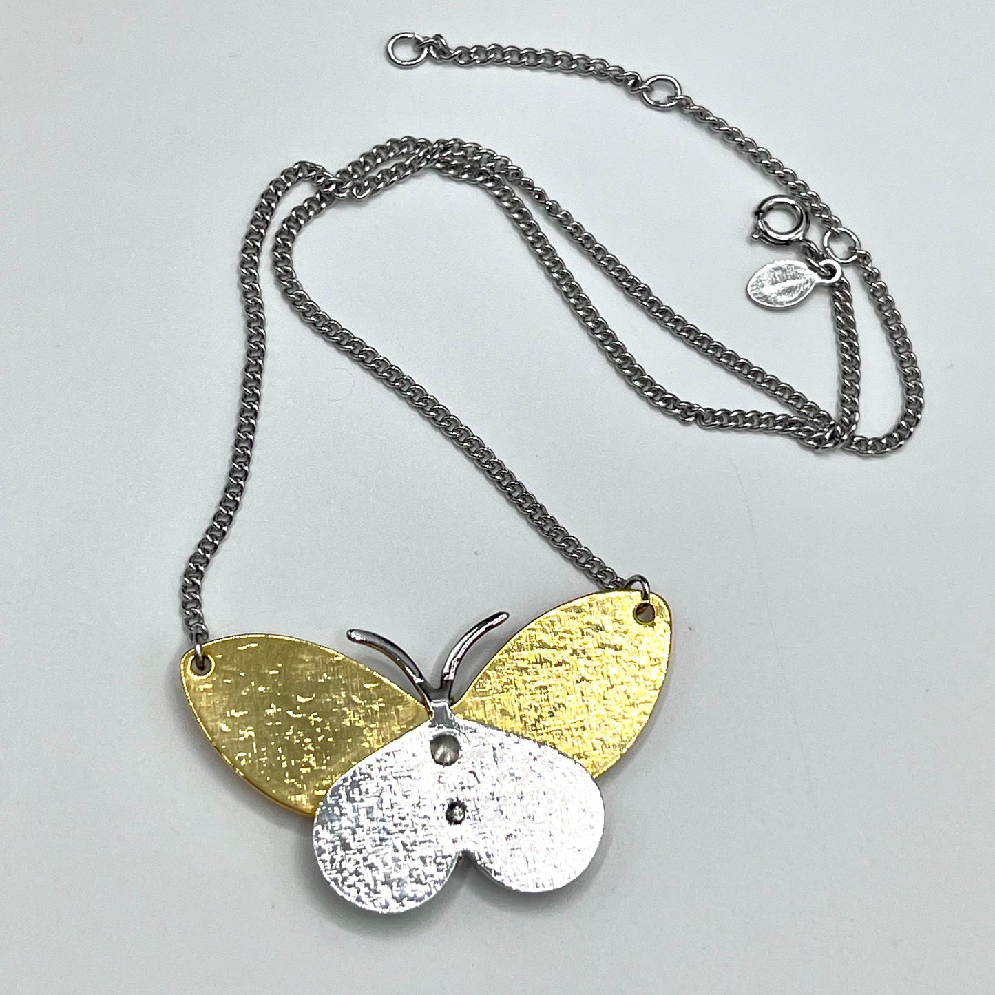 1977 Avon Butterfly Pendant Necklace