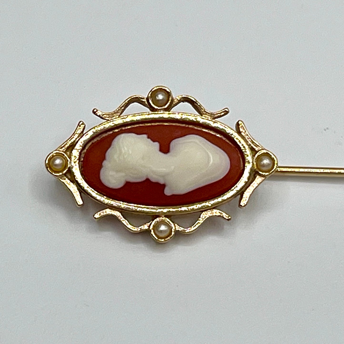 1978 Avon Cameo Stick Pin