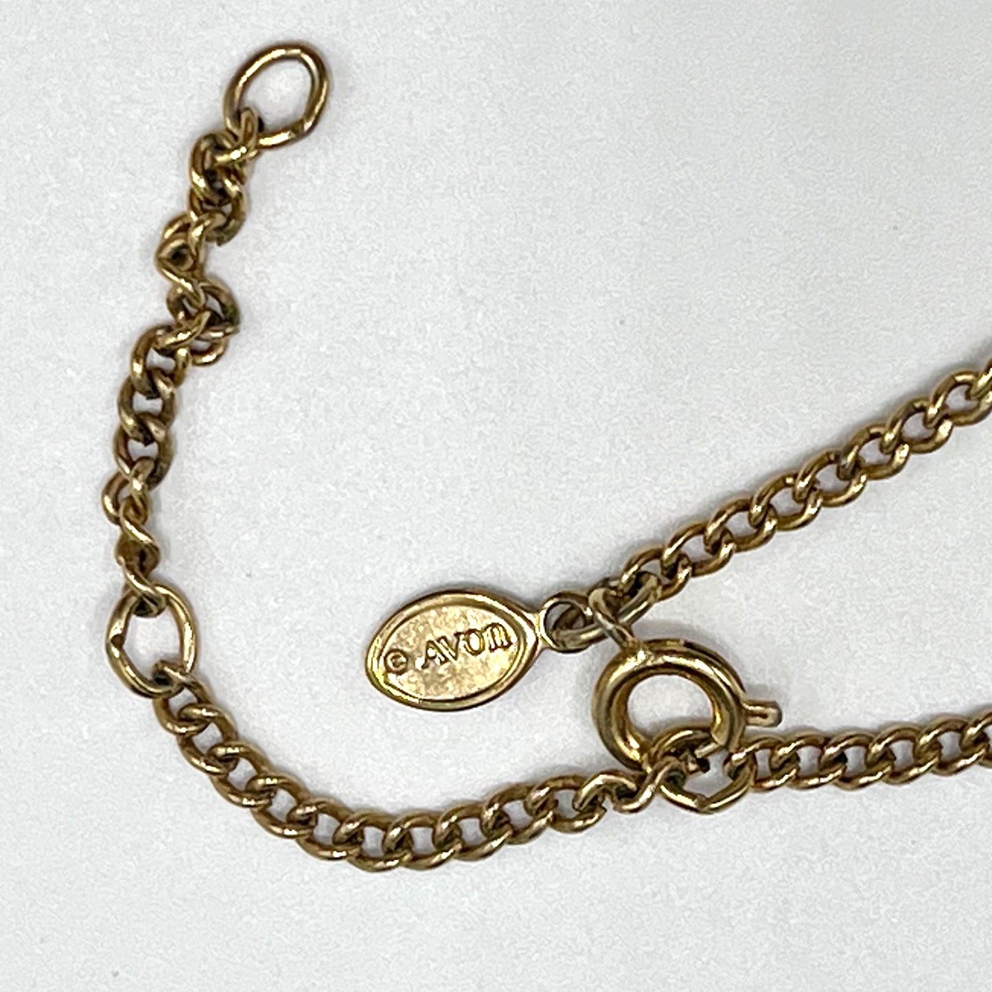 1975 Avon Sunny Star Choker Necklace