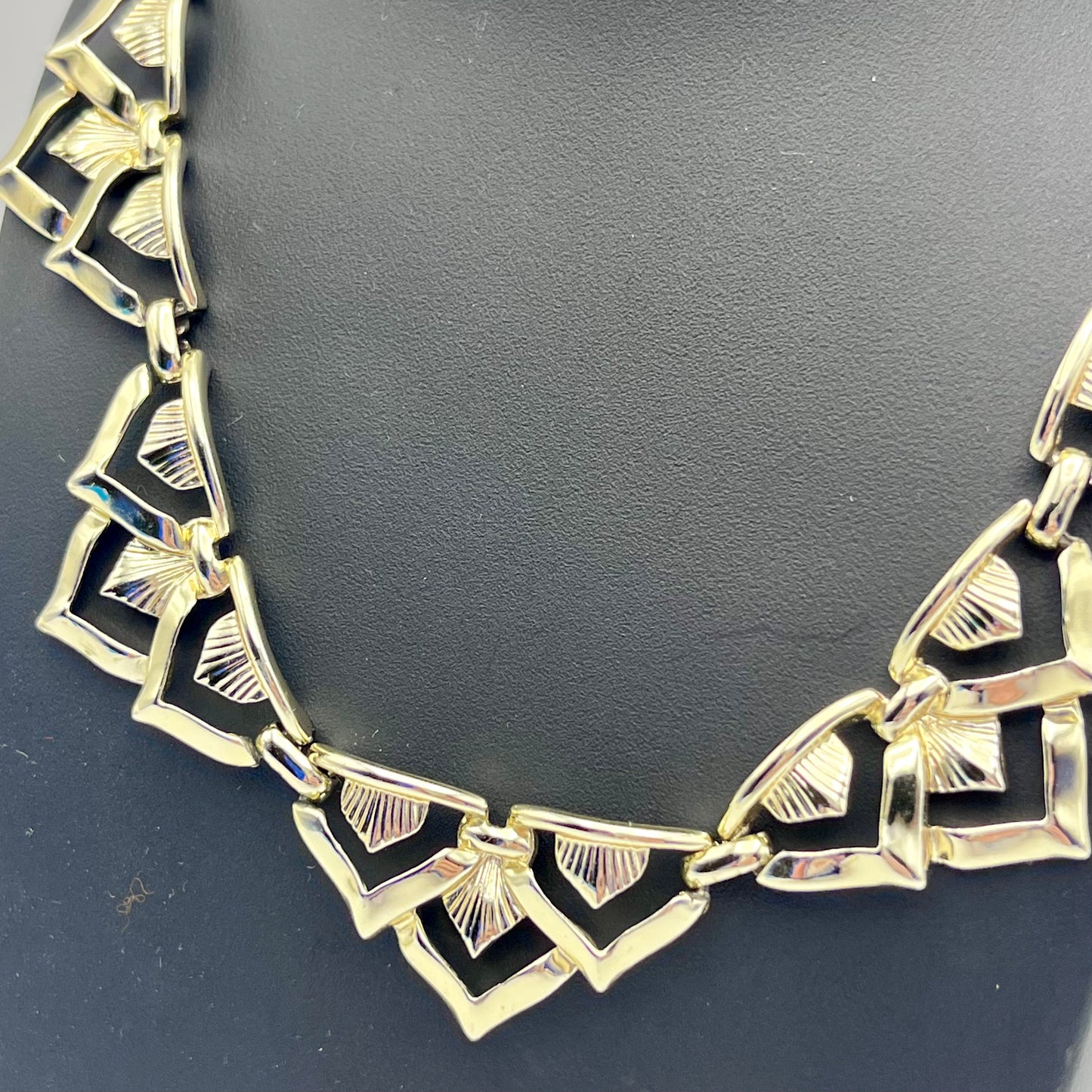 Late 50s/ Early 60s Coro Choker Necklace