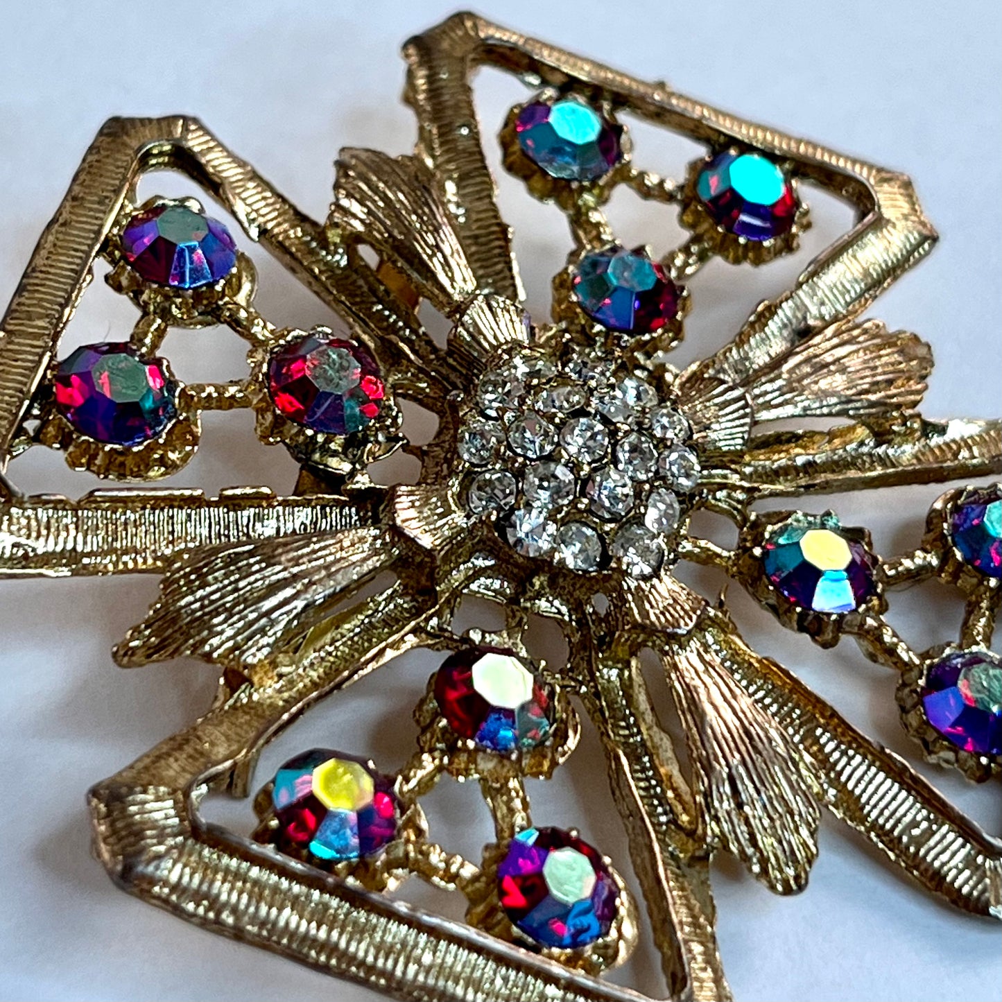 1960s Unsigned Maltese Cross Rhinestone Brooch