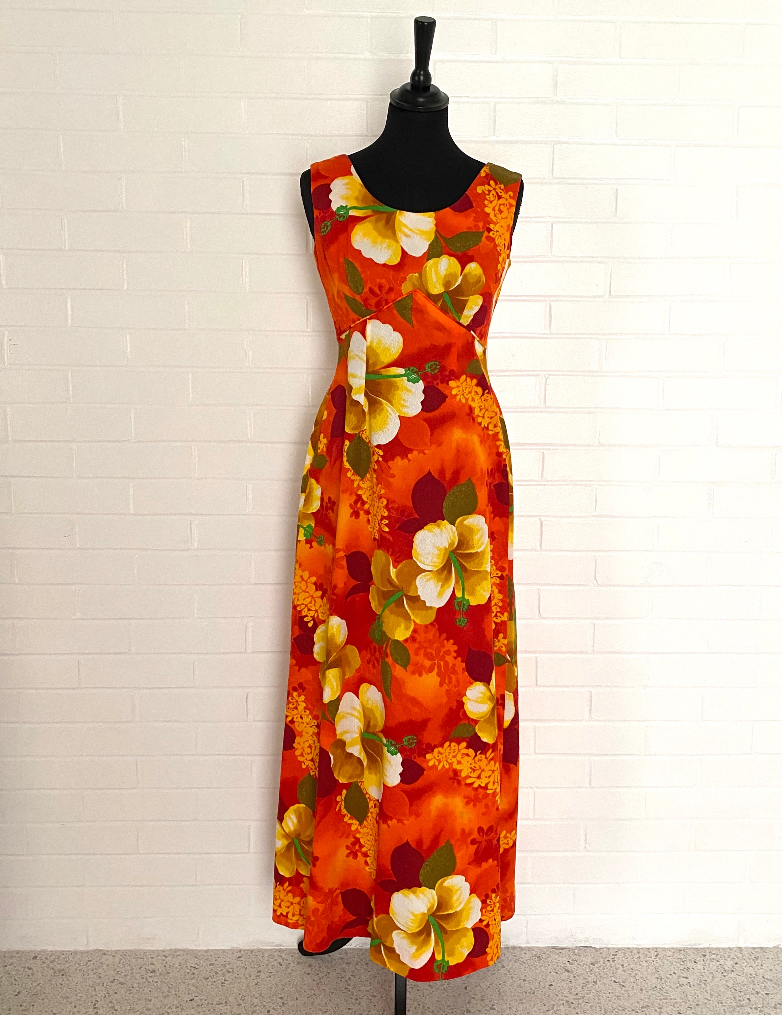 1960s Royal Hawaiian, Made & Styled in Hawaii Maxi Dress – Retro