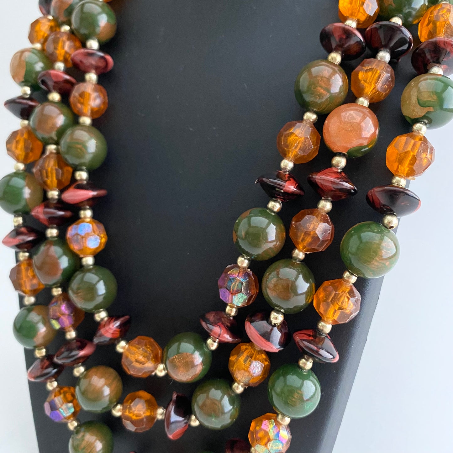 1960s Hong Kong Bead Necklace – Retro Kandy Vintage