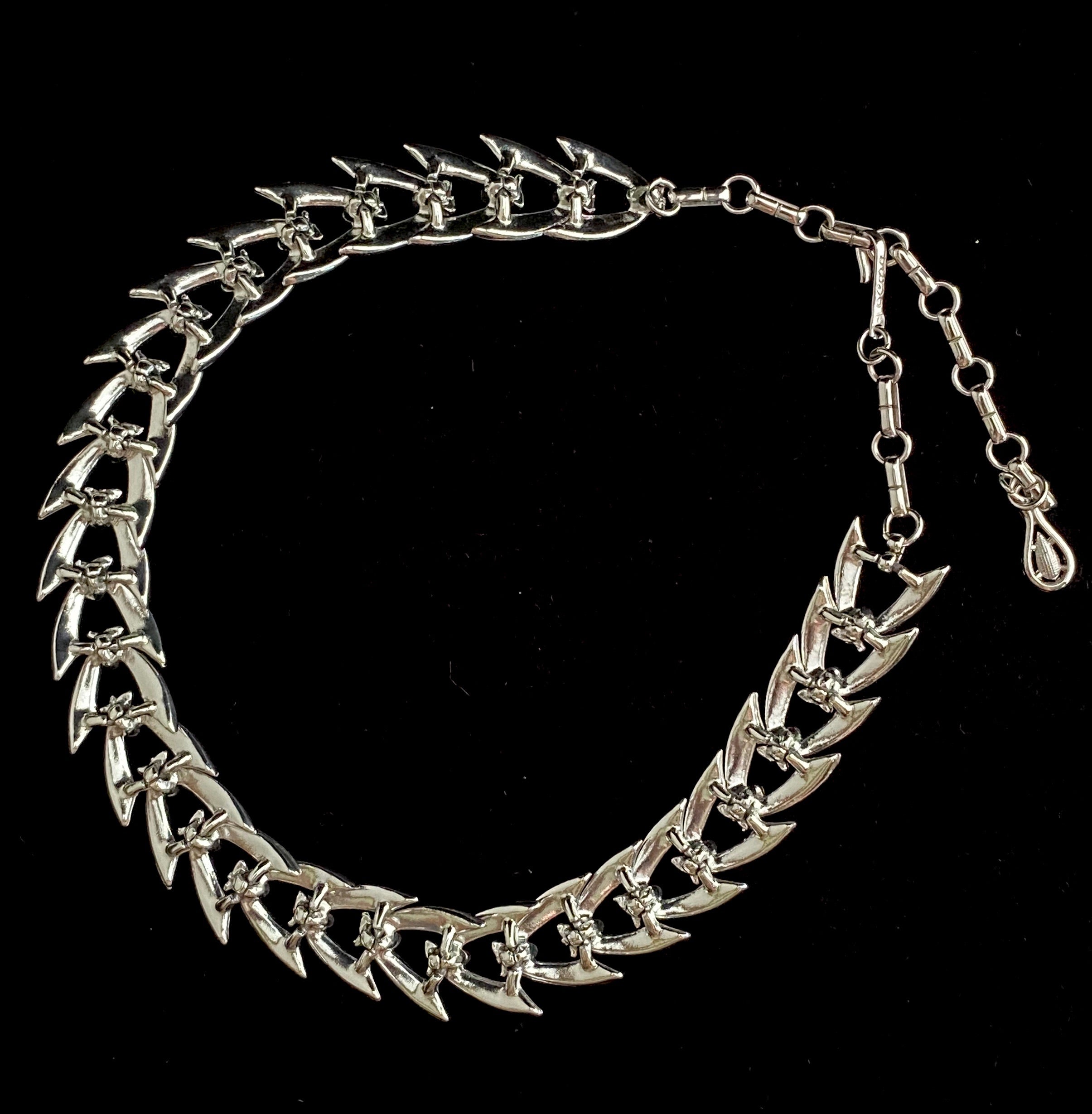 Vintage Coro Silver Tri-Swirl Link Collar/Choker Necklace & Matching Earrings high quality