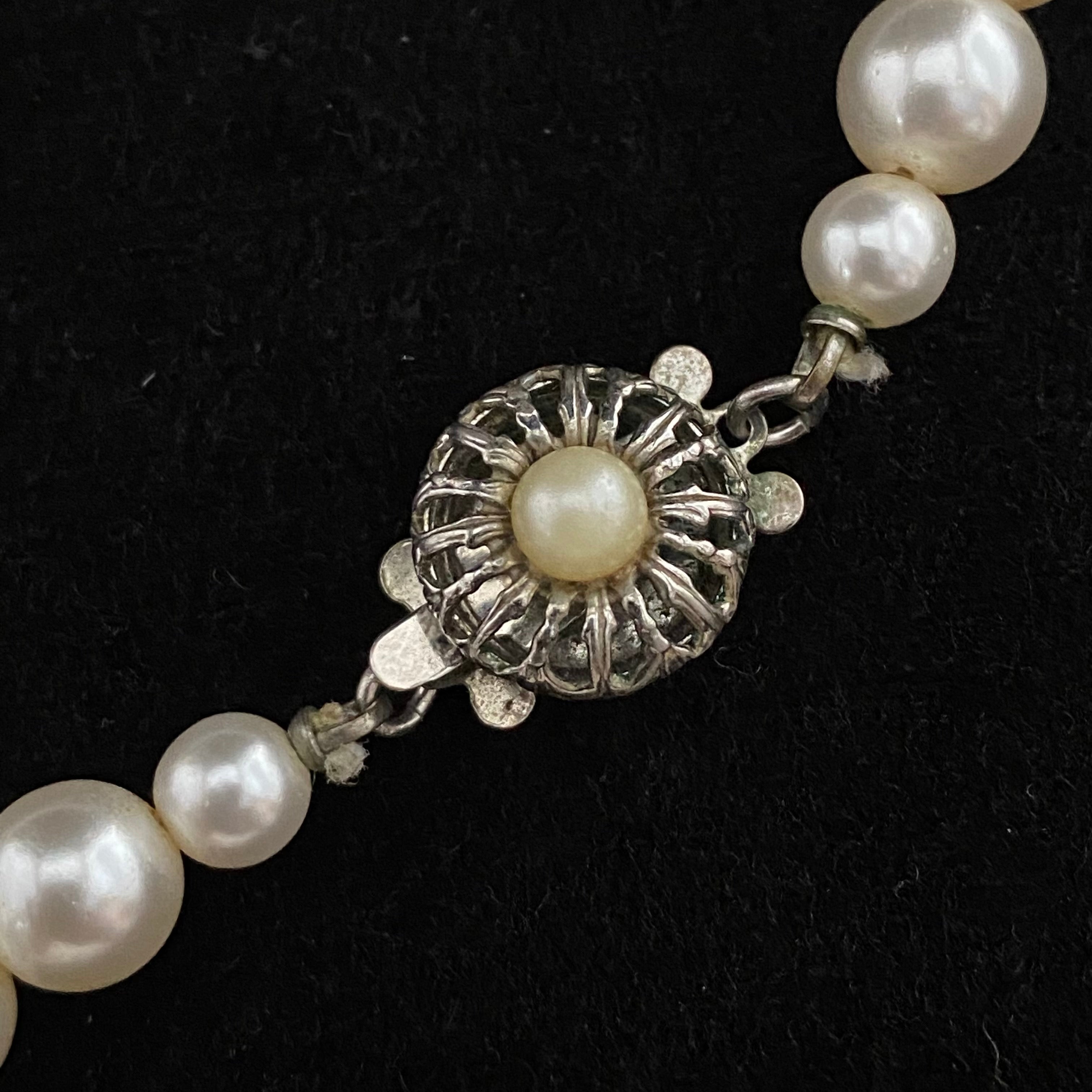 Vintage 1960’s Sarah Coventry ‘Contessa’ 5 Strand 2024 Pearl Necklace