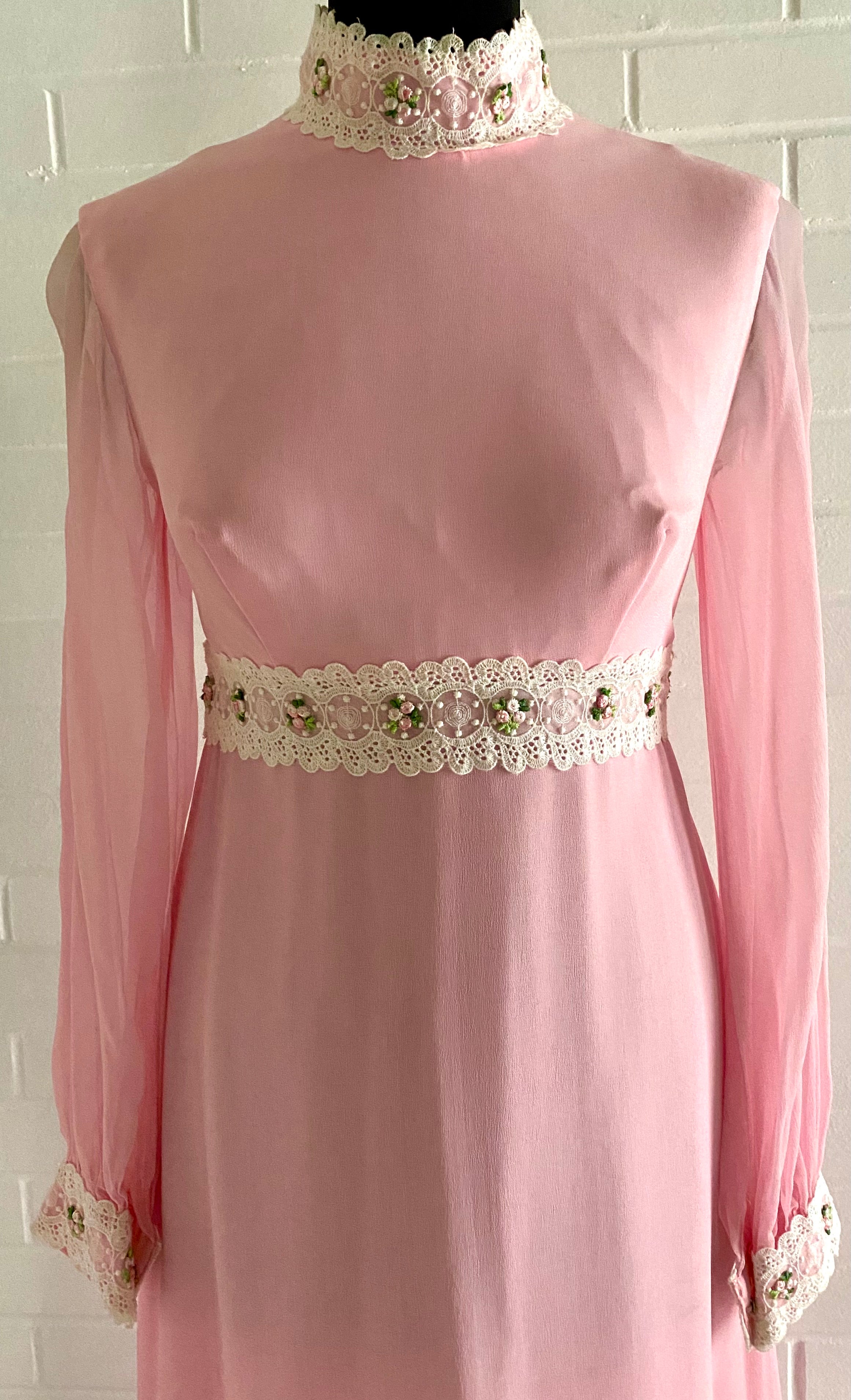 BEAUTIFUL maxi 2024 1960s pink lace dress