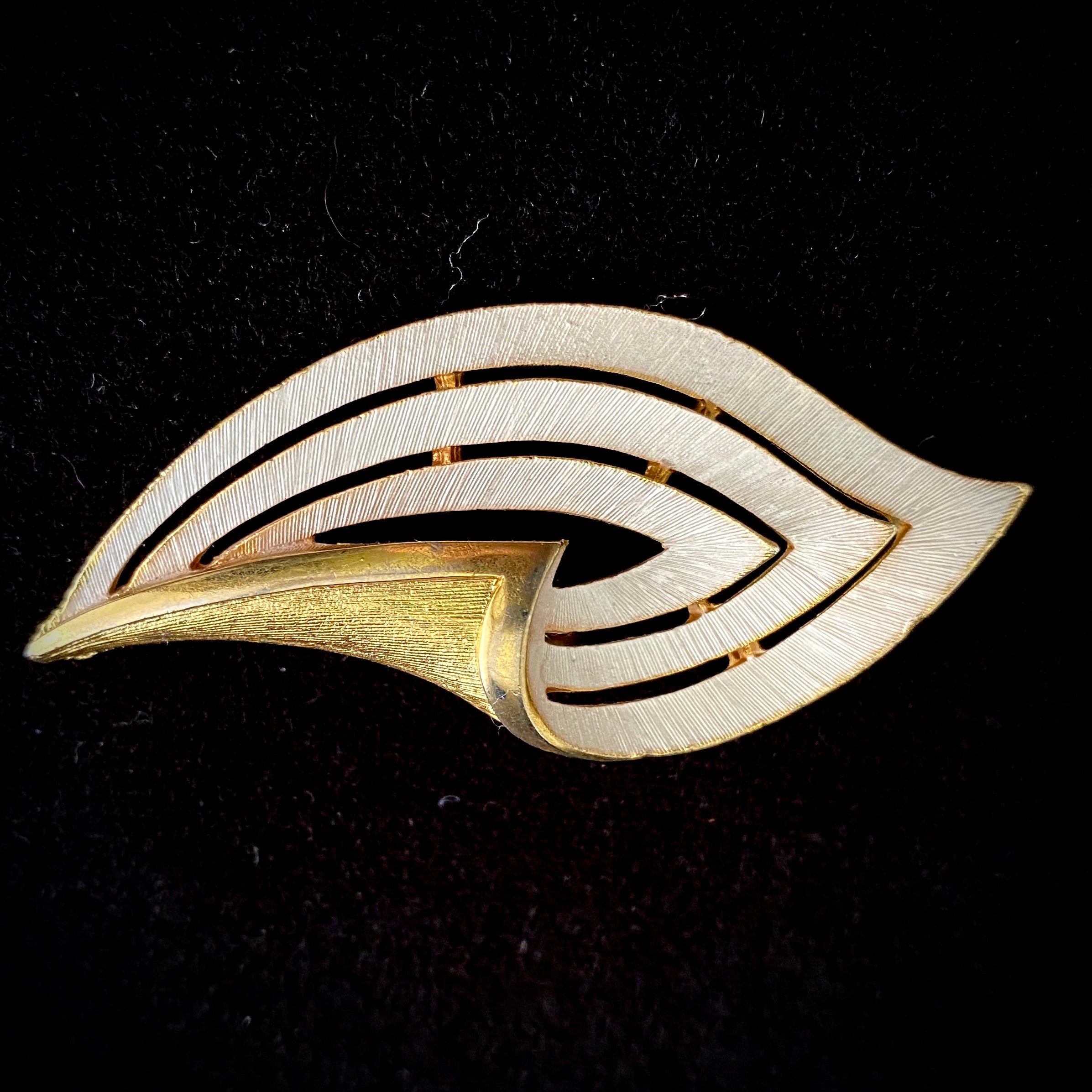 1960s Jonette Jewelry Company Brooch – Retro Kandy Vintage