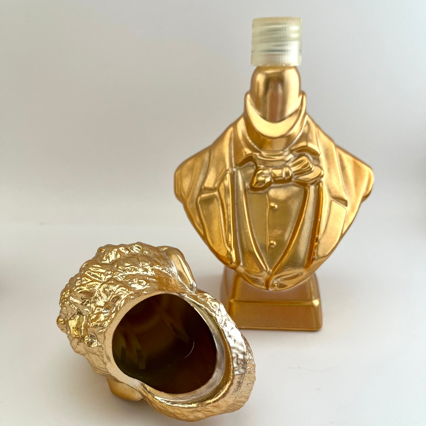 1979 Avon President Abraham Lincoln Glass Decanter