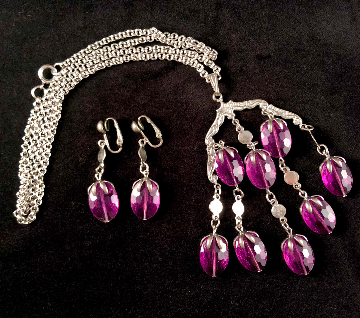 1973 Sarah Coventry Wisteria Necklace & Earrings – Retro Kandy Vintage