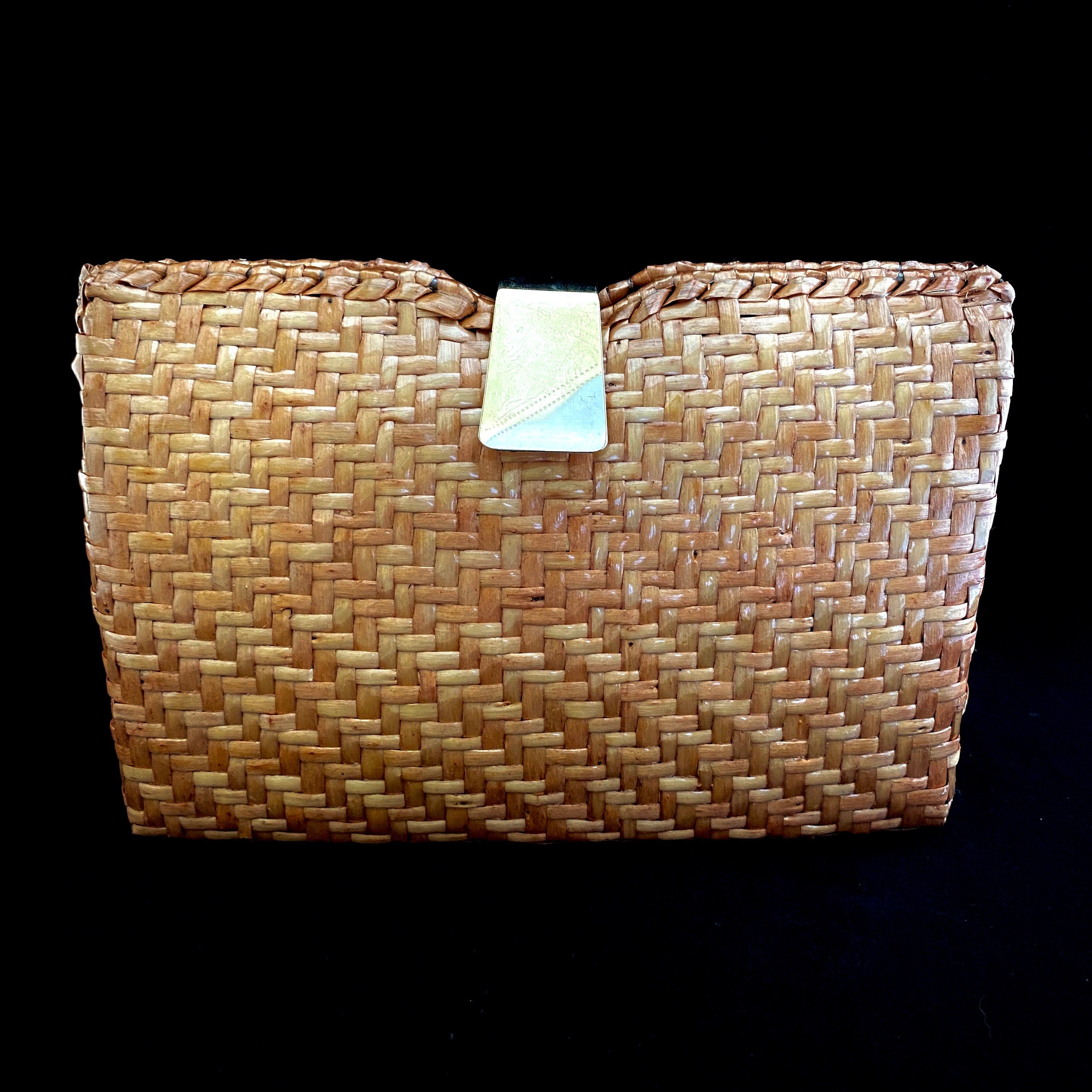 Vintage Italian 1970's or hot 1980's Wicker Purse