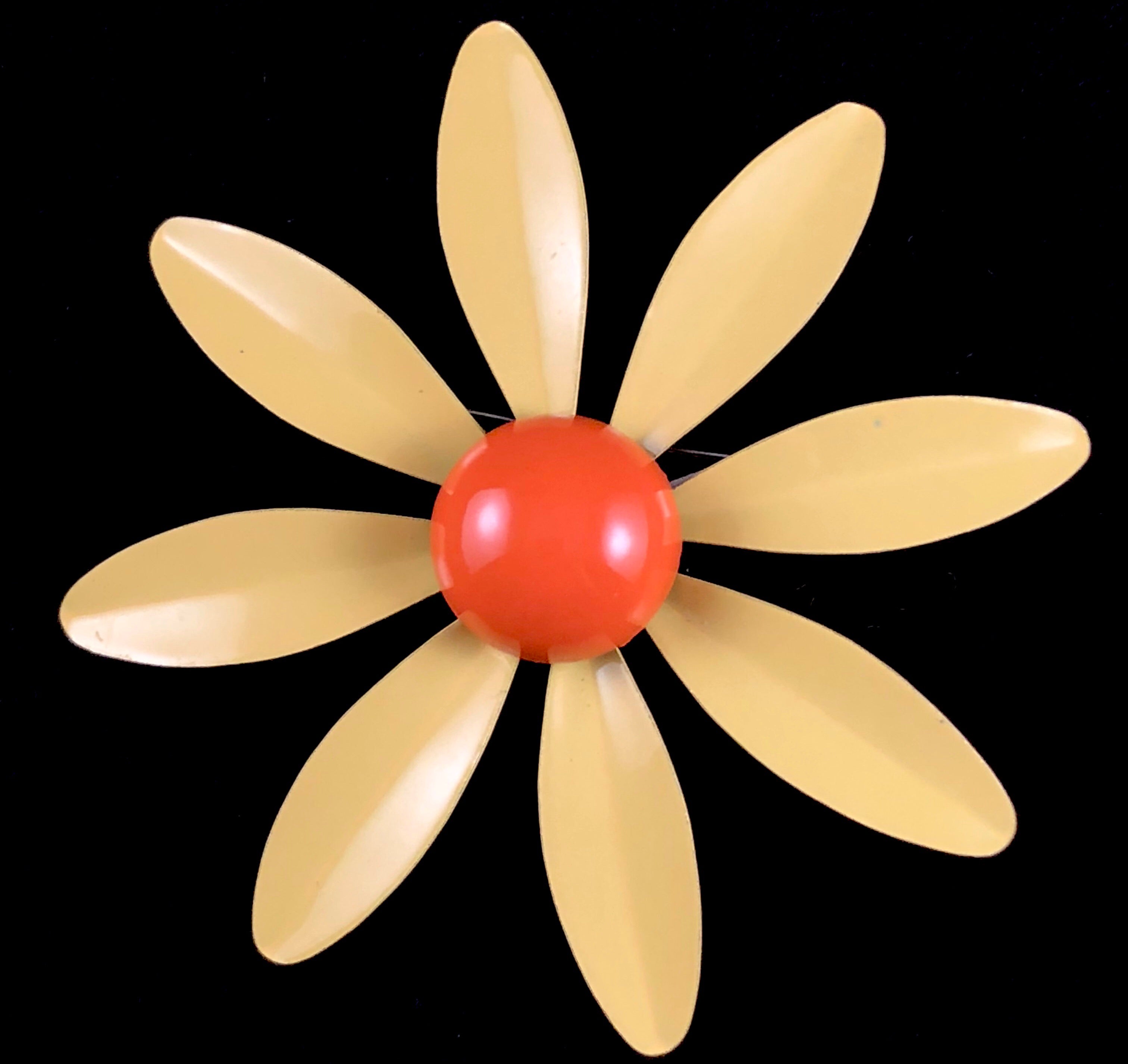 Late 60s Early 70s Yellow And Orange Enamel Daisy Pin Retro Kandy Vintage