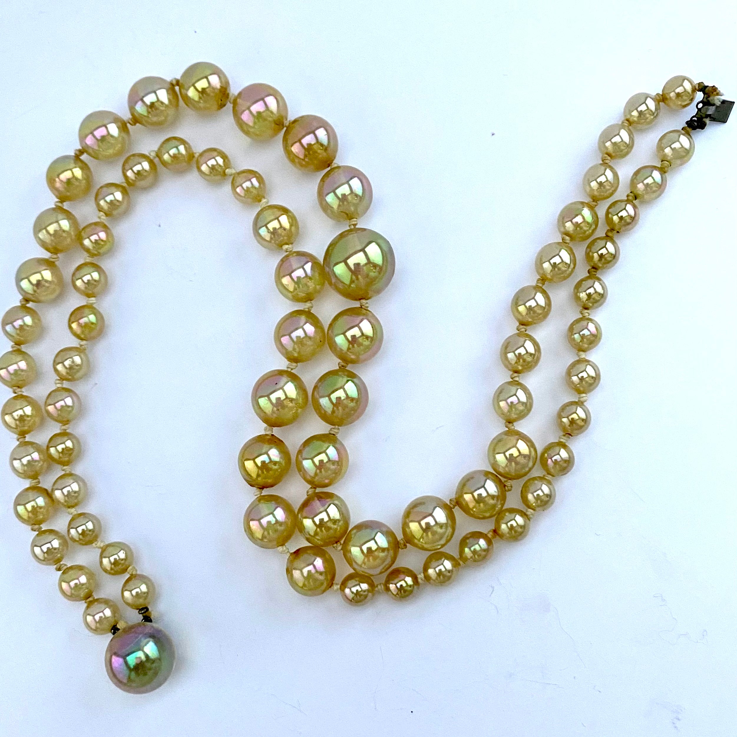 Bubble deals bead necklace